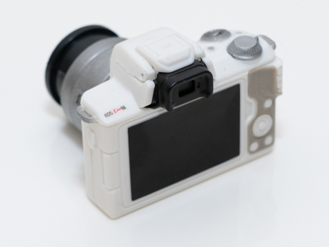 キヤノン EOS Kiss Mがカプセルトイに!? - デジカメ Watch