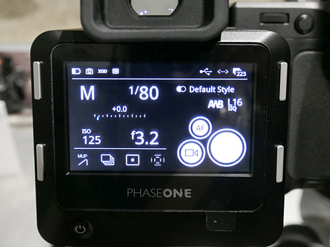 Phase One、