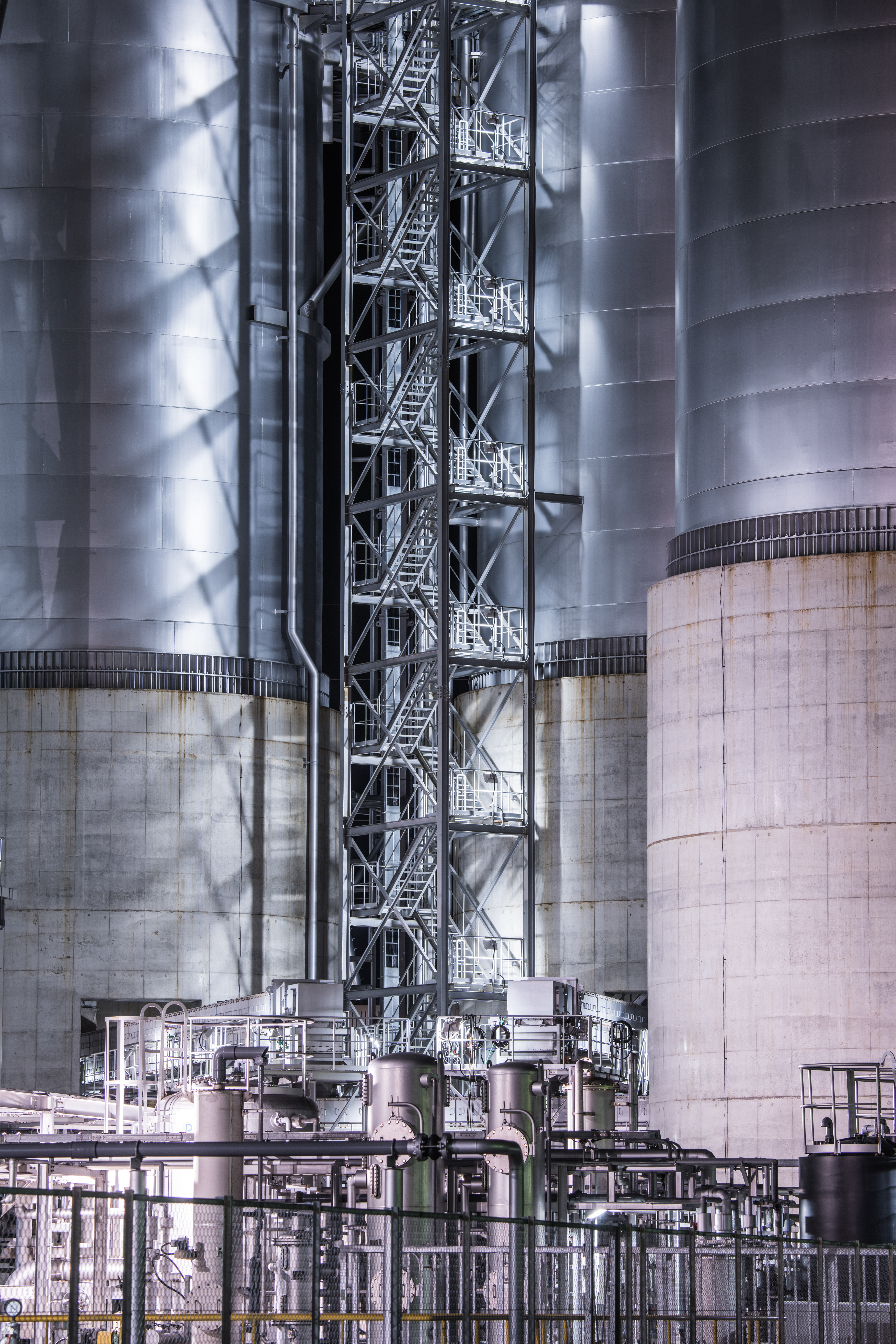 撮影：小林哲朗<br><span class="fnt-85">ニコン D850 / AF-S NIKKOR 80-400mm f/4.5-5.6G ED VR / 150mm / マニュアル露出（F9・6秒） / ISO 64</span>