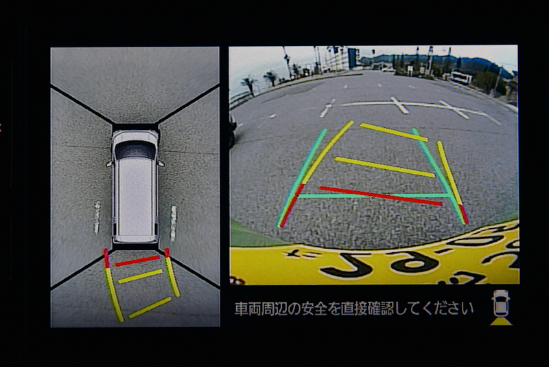 撮影車両に装着されていたナビは8インチの大画面だった事もあり、パノラマモニター＋リアビューカメラはそれぞれとても見やすくて有難かった。