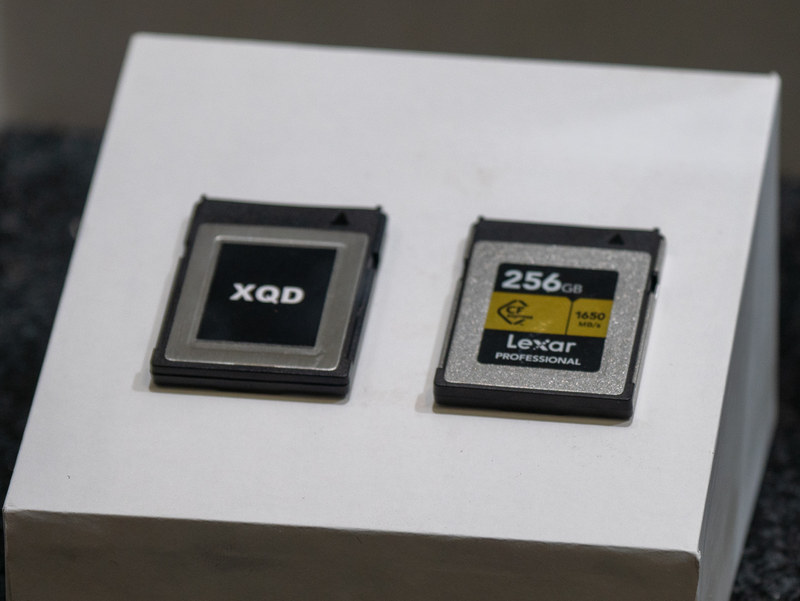 CFexpress（Type B）はXQDと同サイズ。