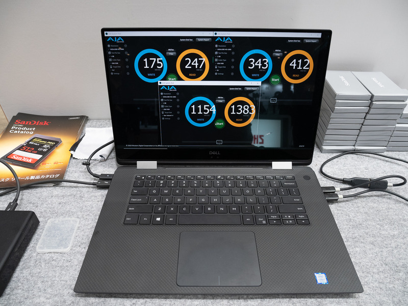 サンディスクブースでの速度比較。
