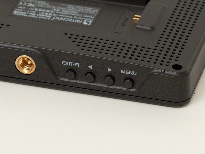 55HBの操作ボタン。