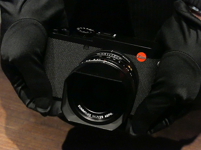 「完成度の高いライカQの次はどうするのか？という懸念を払拭する、非常に高いレベルのカメラに仕上がりました。ライカQユーザーの声を真摯に取り入れた自信作です」（ライカカメラジャパン福家社長）