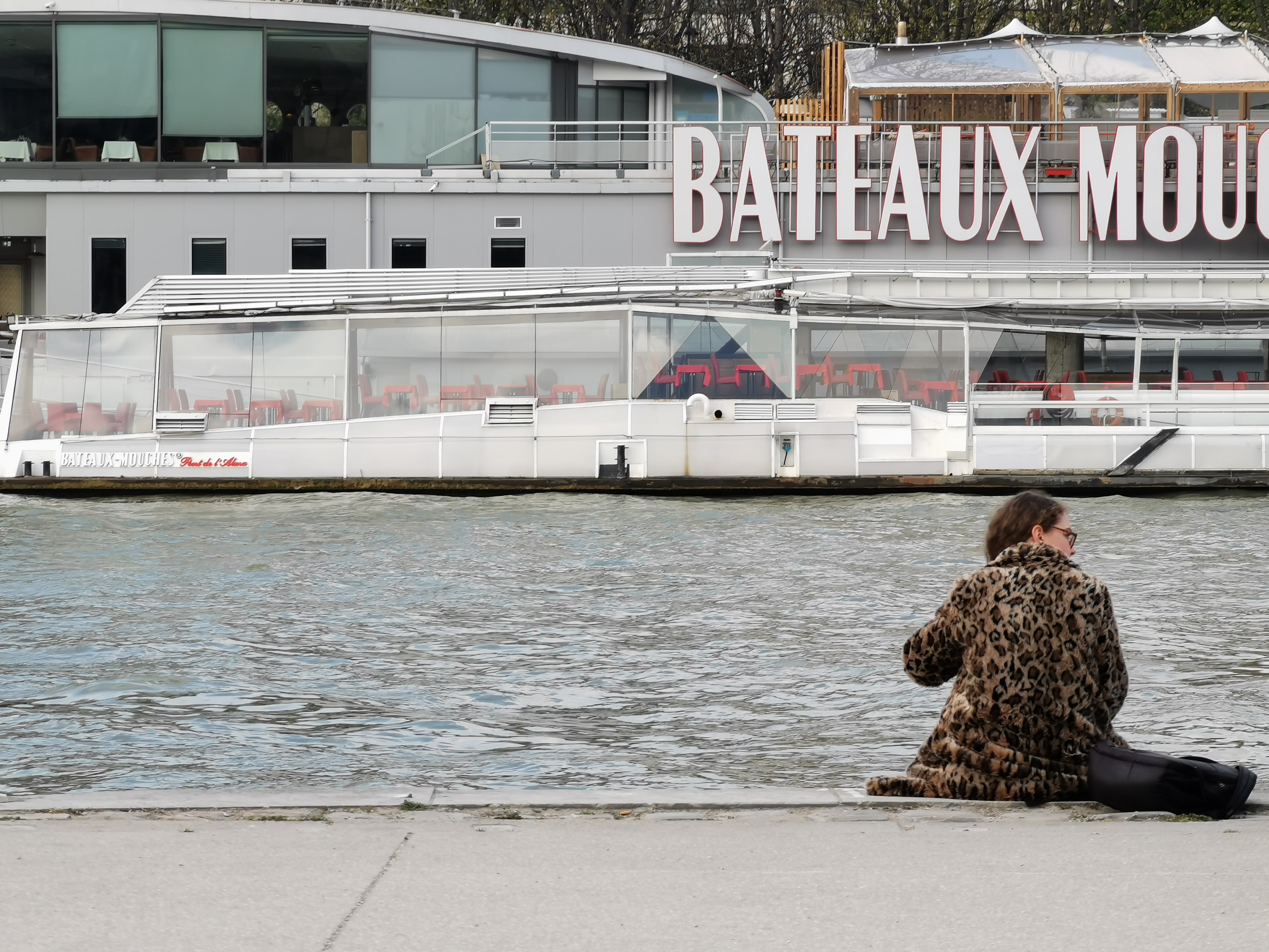 135mm相当、ISO 50。フルオート撮影。