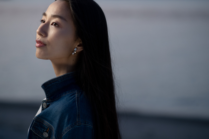 ストロボ使用（Profoto アンブレラ トランスルーセント S併用）