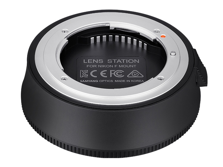 Lens station for Nikon F