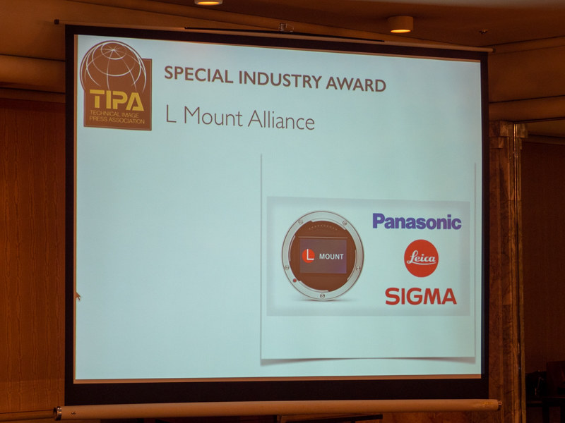 シグマ、パナソニック、ライカが締結した「Lマウントアライアンス」がSPECIAL INDUSTRY AWARDを受賞。