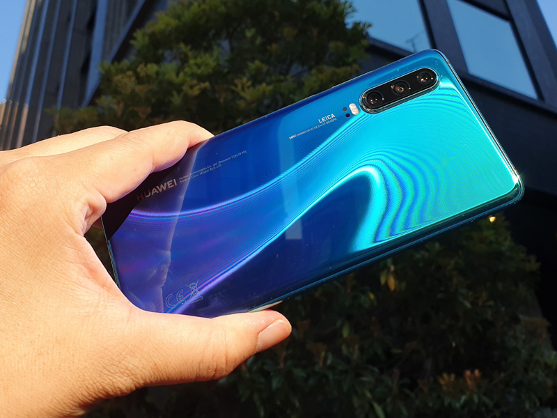 HUAWEI P30