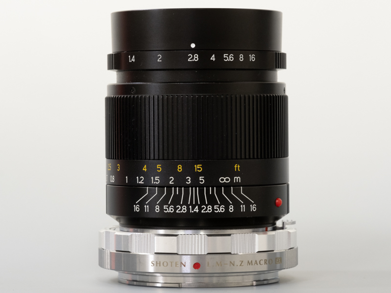 ヘリコイド付きのマウントアダプターでは、ヘリコイドを廻すことで最短撮影距離を縮めることができる。ソニーE用の「SHOTEN LM-SE M」で6mm、ニコンZ用の「SHOTEN LM-NZ M［EX］」で8mmまでの繰り出しが可能だ。（写真はSHOTEN LM-NZ M［EX］）。