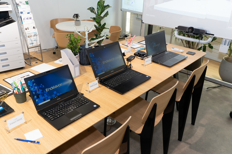 BTOパソコンブランド「Endeavor」も展示されている