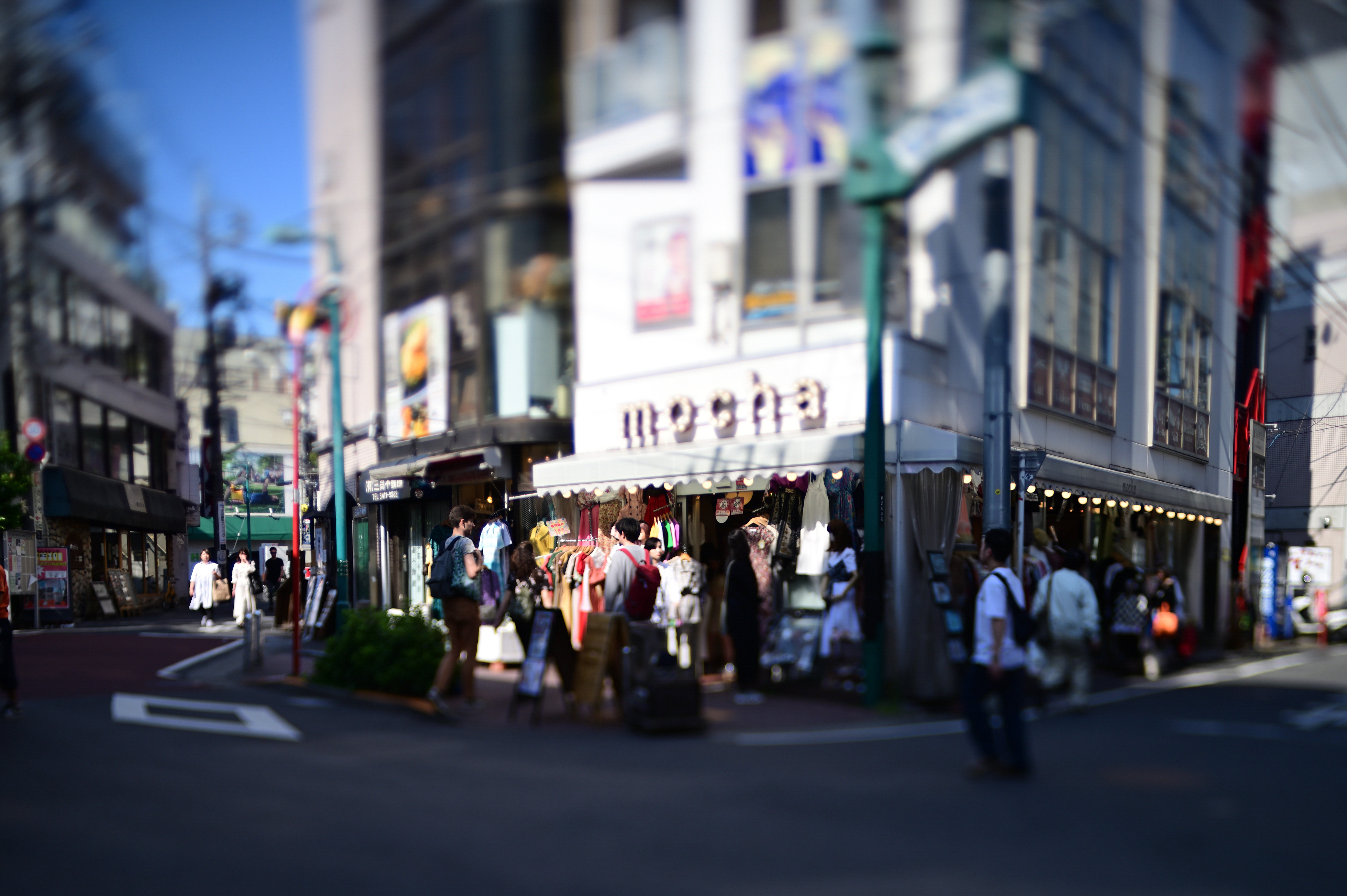 Nikon Z 6 / Lensbaby COMPOSER PRO II EDGE 35 / 絞り優先AE（1/1,000秒・F3.5・±0.0EV） / ISO100 / ADL：しない / ピクチャーコントロール：ビビッド