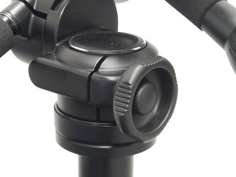 ベルボン、カーボン三脚「ジオ・カルマーニュ」に中型4段タイプ