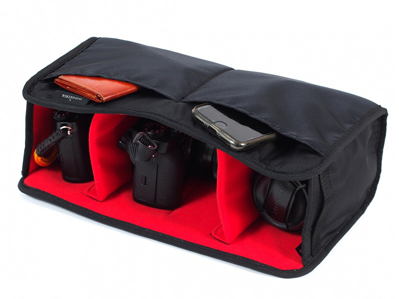 既存色のブラック/レッド