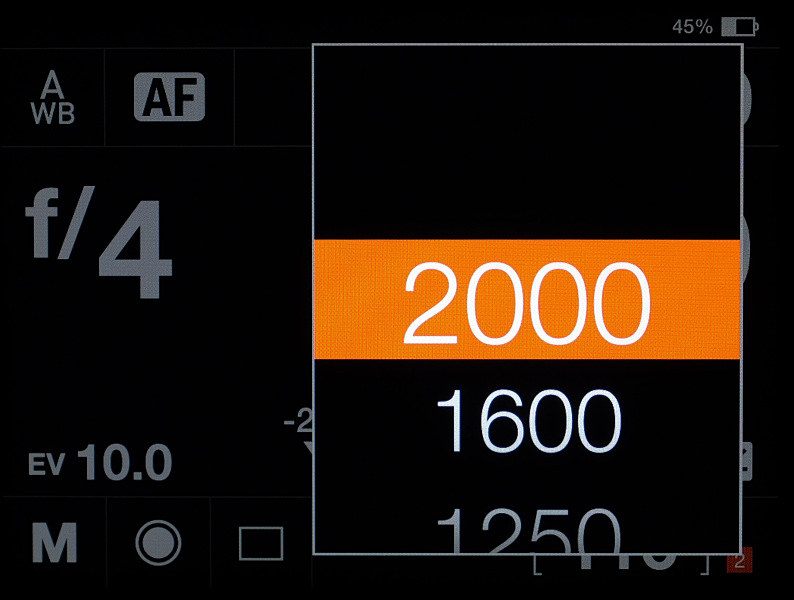 レンズシャッターの最高速は1/2,000秒。