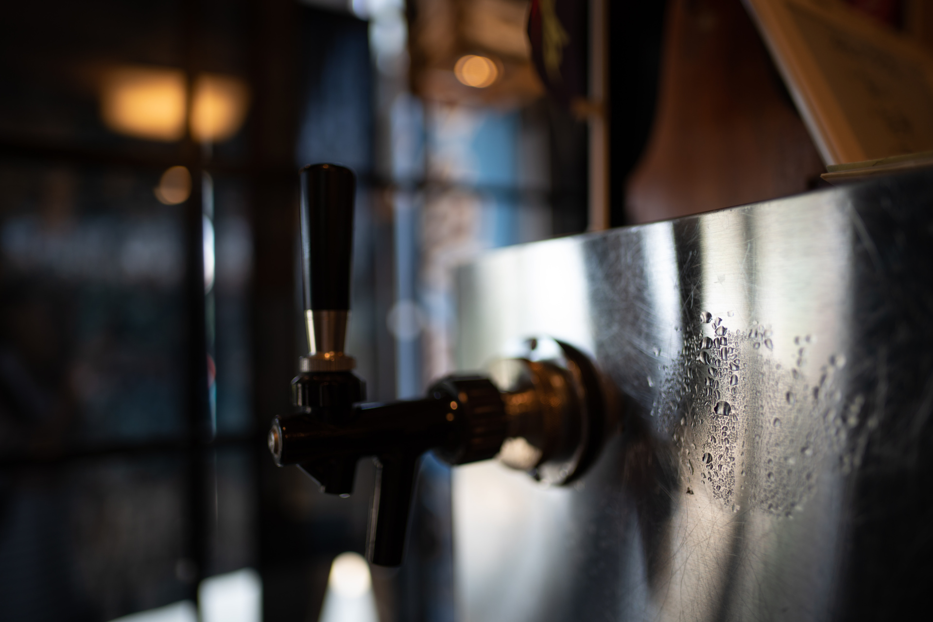 α7 III　NOKTON 21mm F1.4 Aspherical E-mount　ISO 100　F1.4　1/125秒