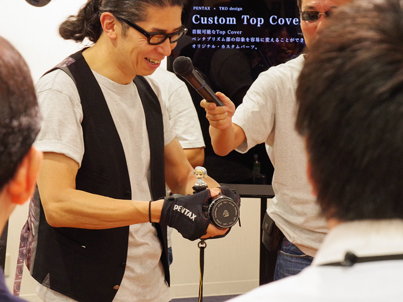 参加者の気合いに、思わず対決を忘れてニッコリのTKO氏。