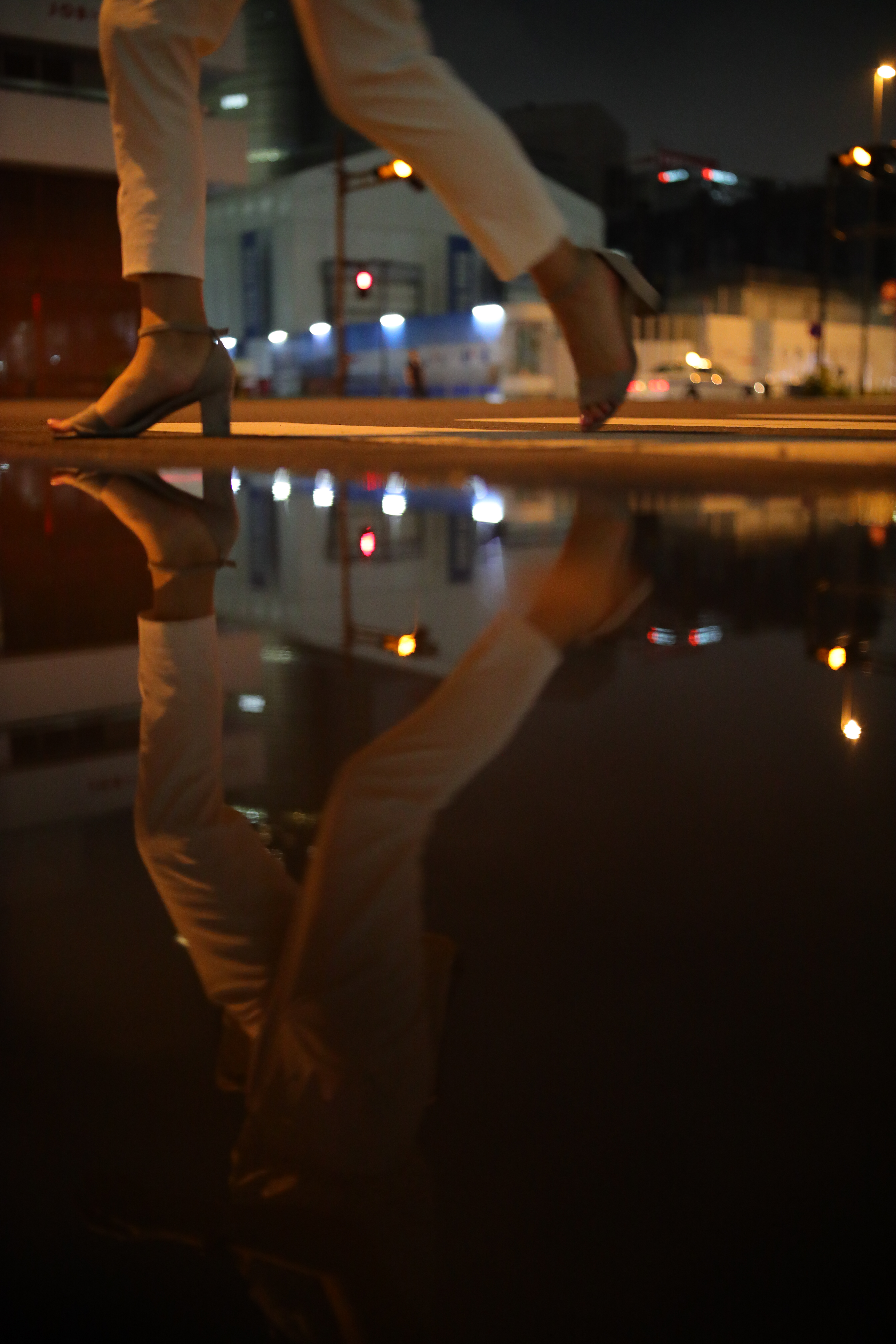 撮影：中原一雄<br><span class="fnt-85">Canon EOS R / TAMRON SP 35mm F/1.4 Di USD＋コントロールリングマウントアダプター EF-EOS R / 絞り優先AE（F1.4、1/125秒、-0.3EV） / ISO 4000</span>