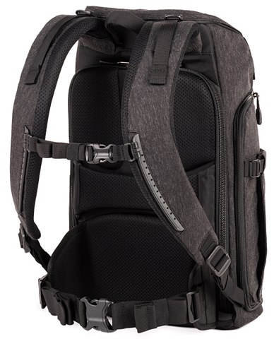 thinkTANKphoto、両サイドが開く「アーバンアクセス バック