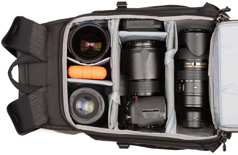 Urban Access 13 Backpackの収納例。