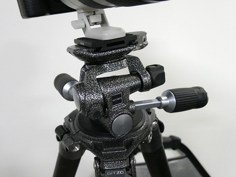 3ウェイフルード雲台（GHF3W）