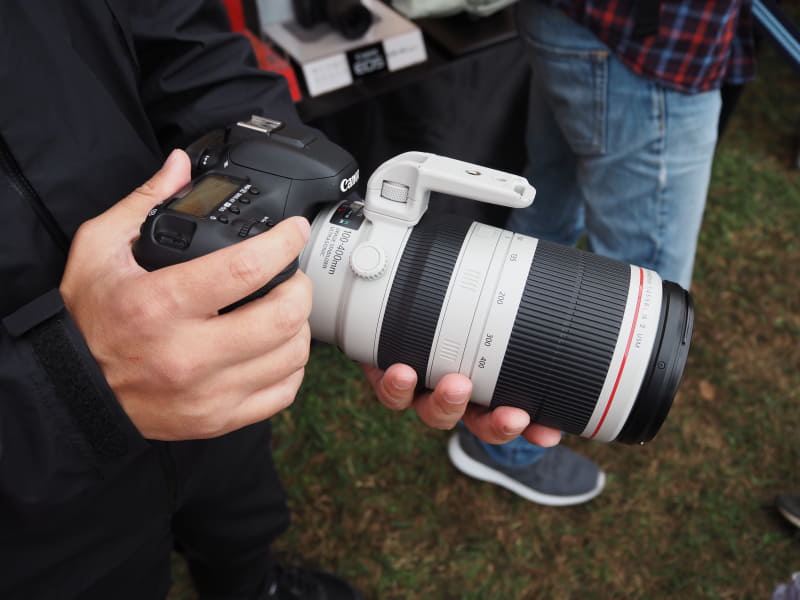 EF100-400mm F4.5-5.6L IS II USMなども展示していた。