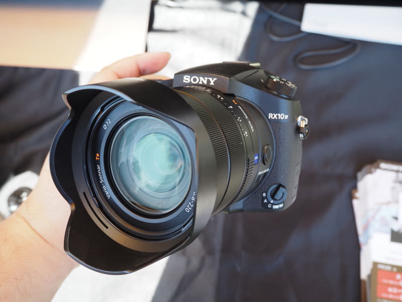 人気だったという「RX10 IV」の貸し出し。