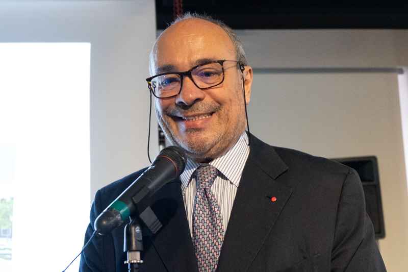 アンドレアス・カウフマン氏