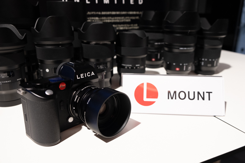 SIGMA 45mm F2.8 DG DN | Contemporaryを装着した状態