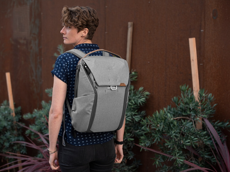 エブリデイバックパック20L