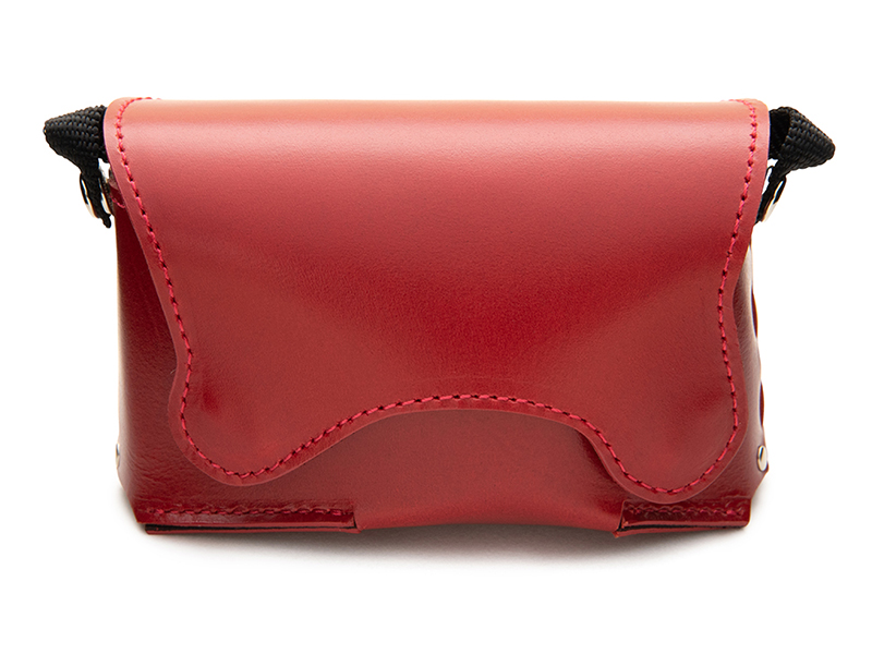 <center>赤</center>