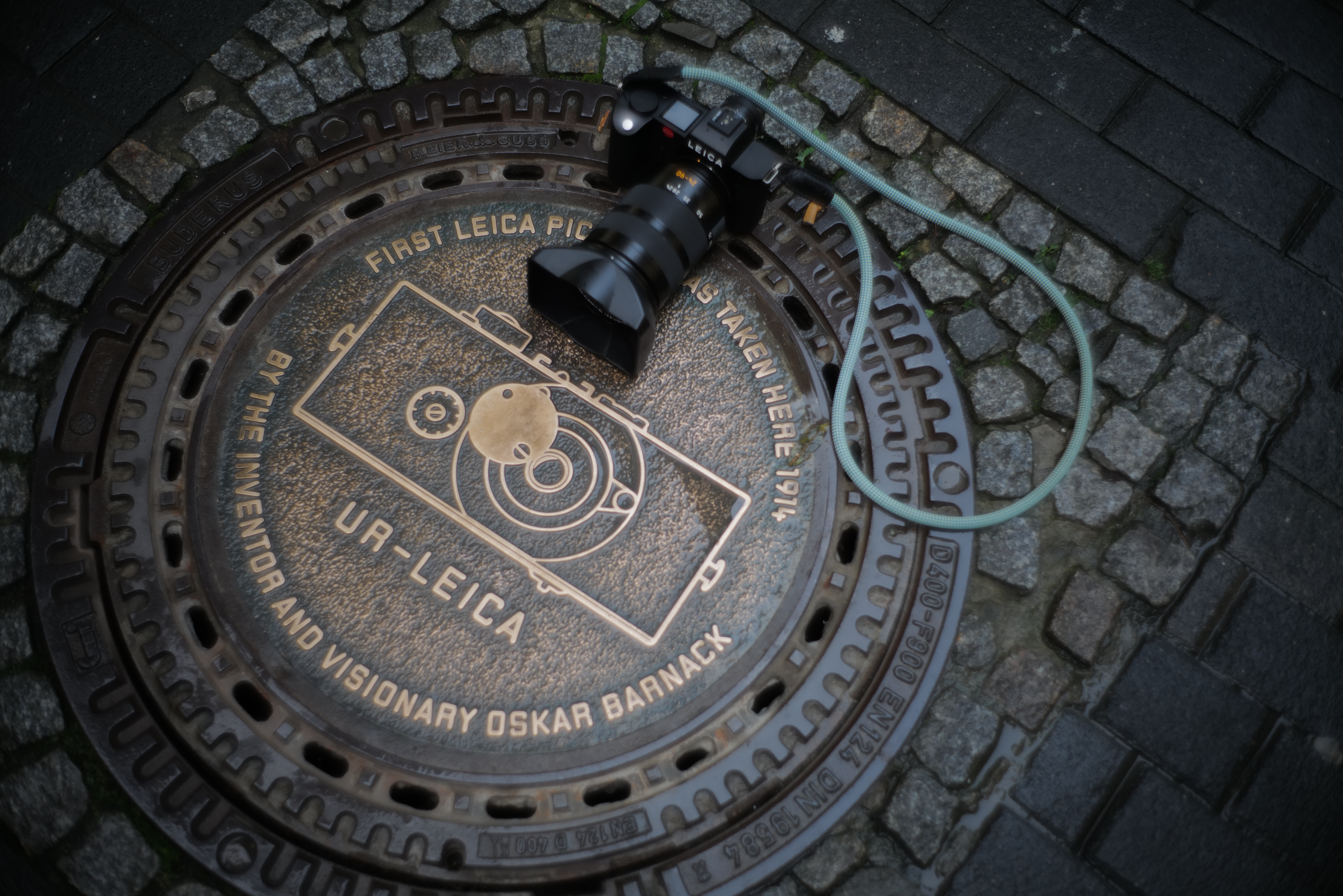 LEICA SL2　SUMMILUX-M F1.4/35mm　ISO 500　F2.8　1/125秒