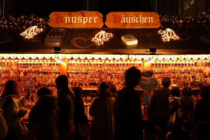 EOS Kiss M / 30mm F1.4 DC DN / 絞り優先AE（1/30秒・F2.0・+1.3EV） / ISO 100