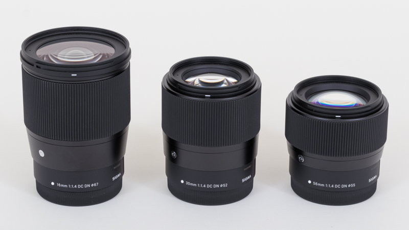 左からSIGMA 16mm F1.4 DC DN | Contemporary、SIGMA 30mm F1.4 DC DN、SIGMA 56mm F1.4 DC DN。