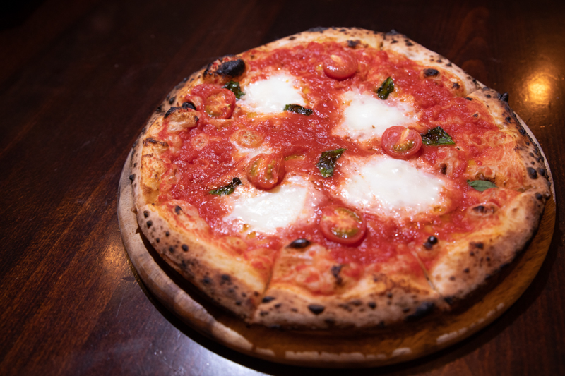 EOS 5D Mark IV / SP 24-70mm F/2.8 Di VC / 33mm / 1/60秒 / F4.5 / ISO 1250 / Profoto C1 Plus使用