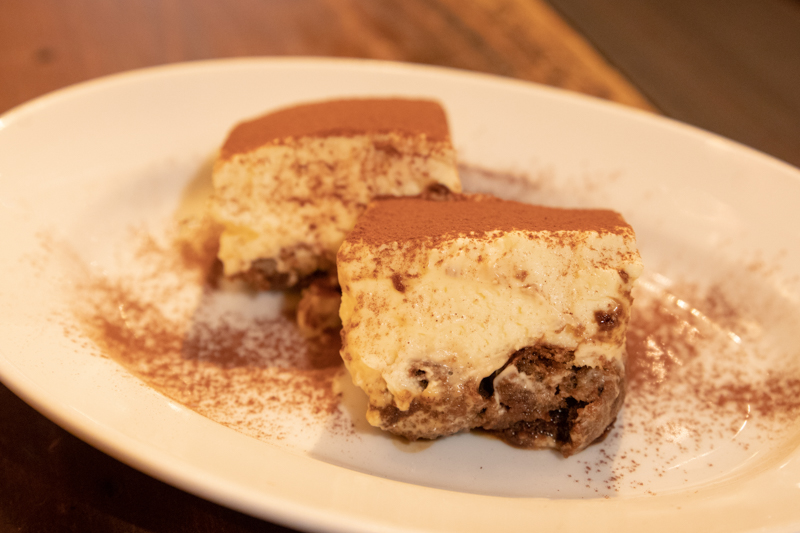 EOS 5D Mark IV / SP 24-70mm F/2.8 Di VC / 44mm / 1/50秒 / F4.5 / ISO 1600 / Profoto C1 Plus使用