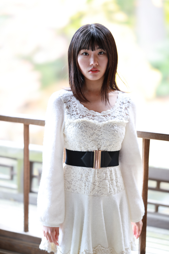 キヤノンEOS R / RF85mm F1.2 L USM DS / 絞り優先AE（F1.2・1/30秒・+1.0EV）/ ISO 200