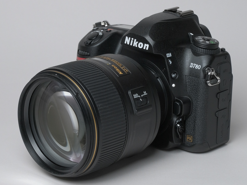 AF-S NIKKOR 105mm f/1.4E EDを装着したD780