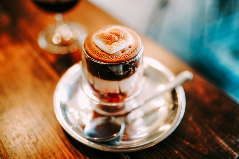 α7 III / Distagon T* FE 35mm F1.4 ZA / マニュアル露出（1/60秒・F1.4） / ISO 800