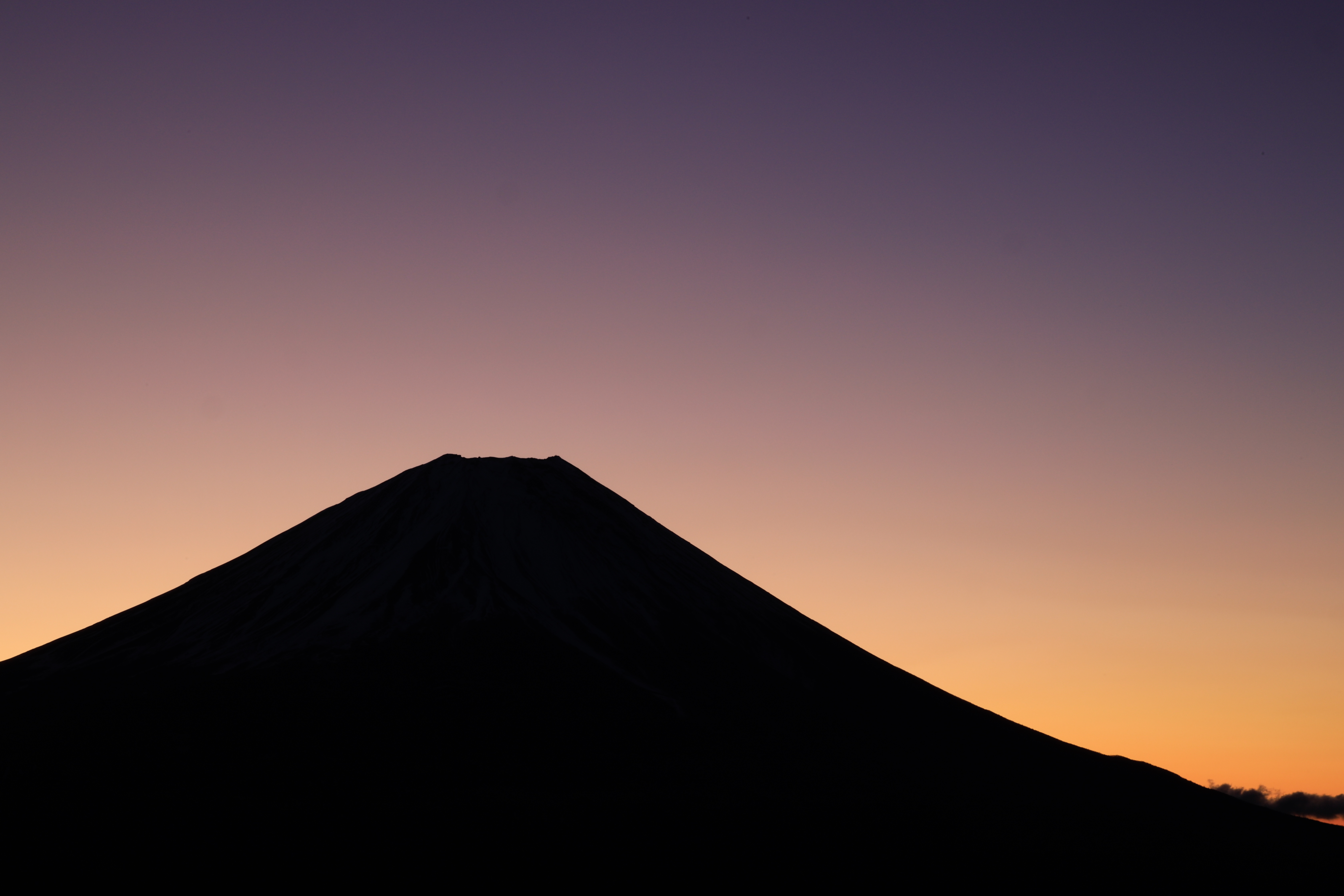 Canon EOS R / RF70-200mm F2.8 L IS USM / 70mm / 絞り優先AE（F32・0.8秒・-0.3EV） / ISO 200