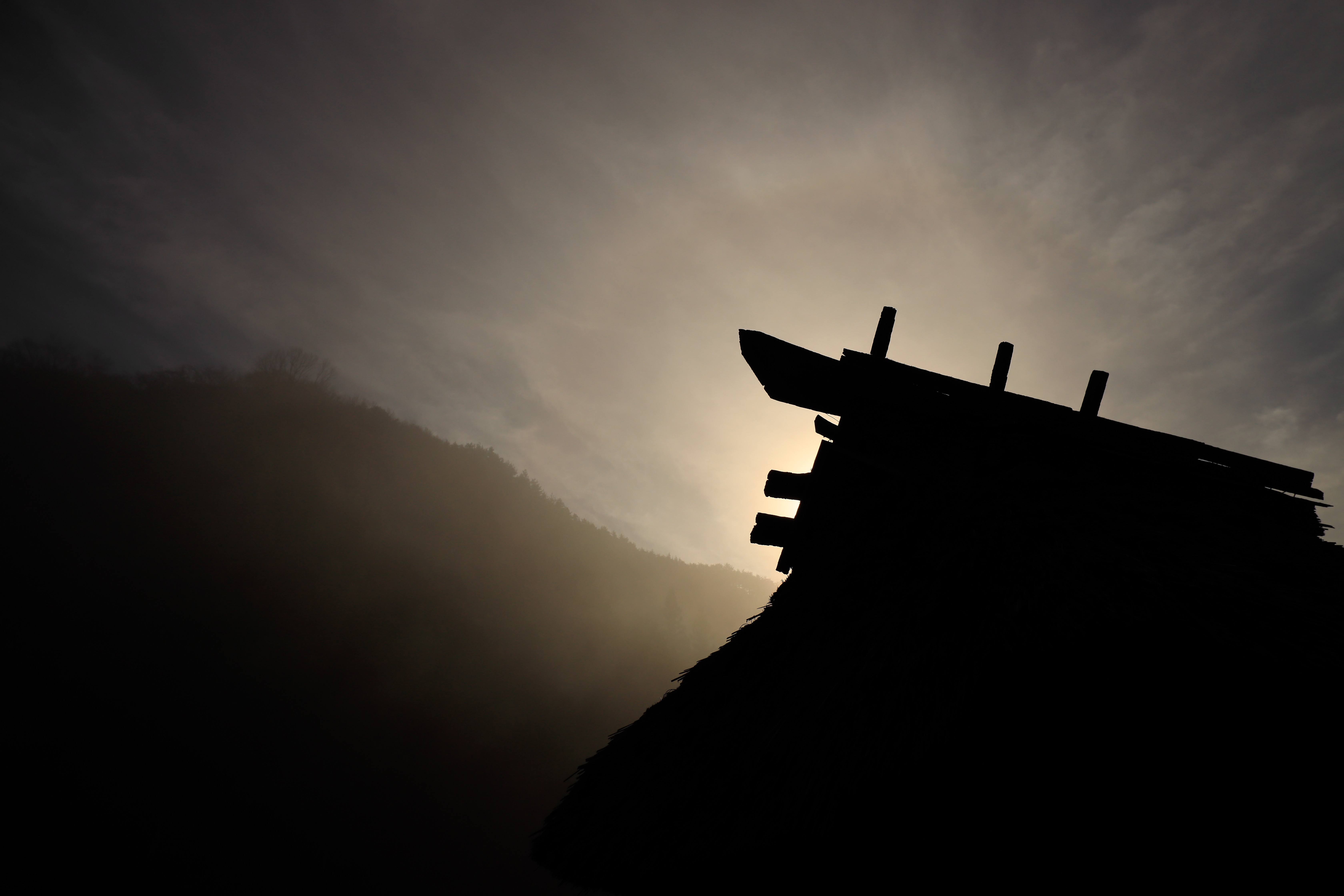 EOS R / RF15-35mm F2.8 L IS USM / 22mm / 絞り優先AE（F8・1/8,000秒・-1.7EV） / ISO 250