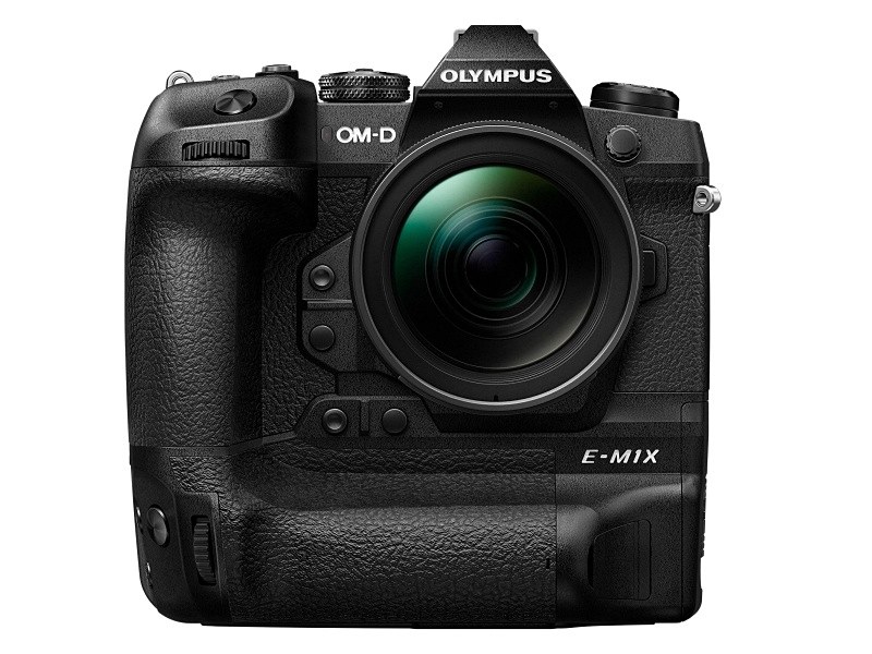 <center>対象製品のひとつ「OM-D E-M1X」</center>