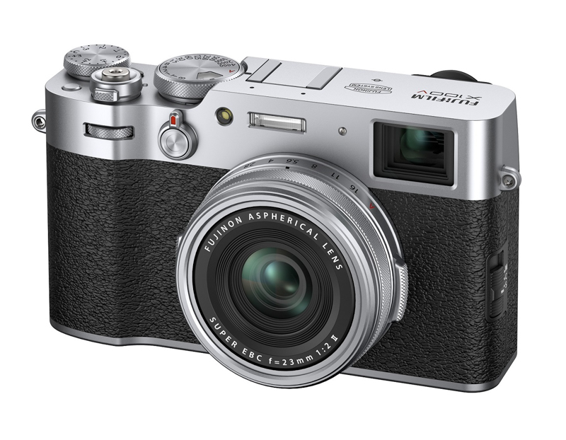 <center>FUJIFILM X100V（シルバー）</center>