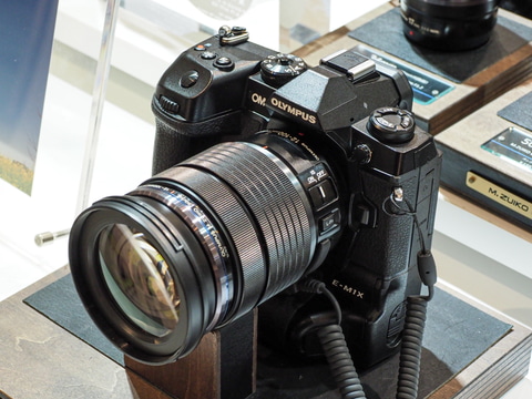 イベントレポート】オリンパスプラザで「OM-D E-M1 Mark III」の発売前