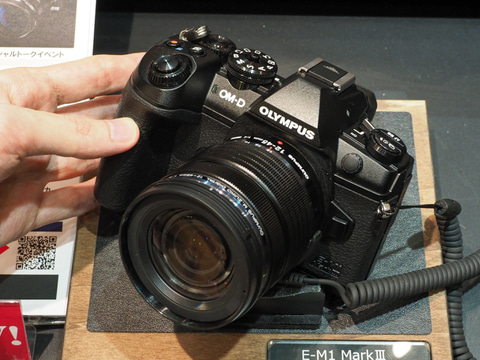 イベントレポート】オリンパスプラザで「OM-D E-M1 Mark III」の発売前