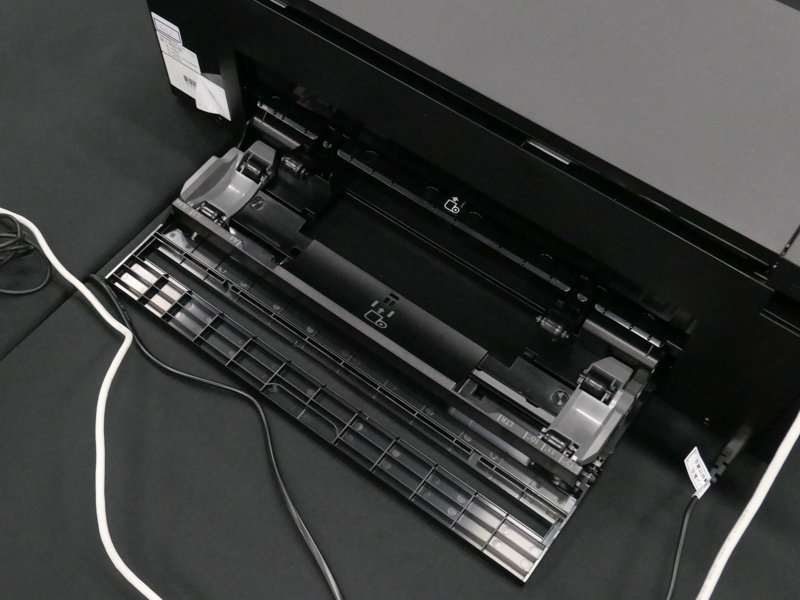 SC-PX1Vのロール紙ユニット（内蔵）。