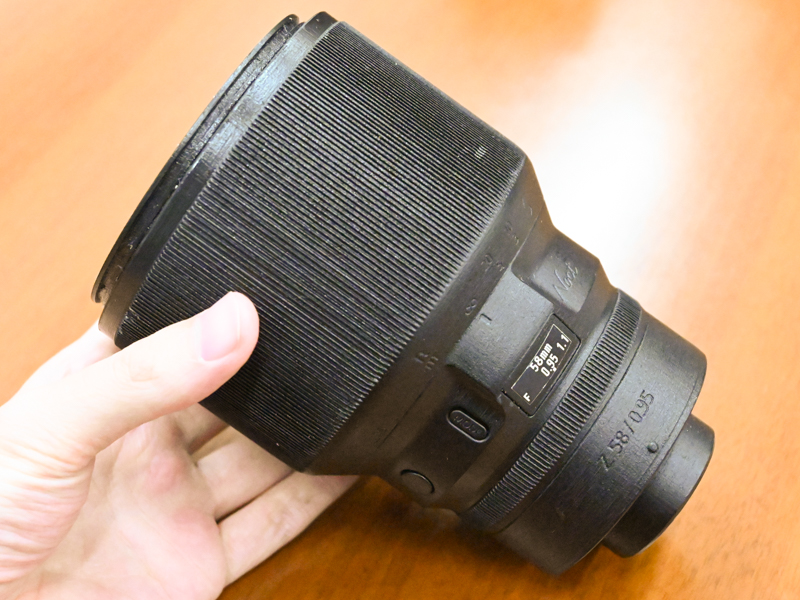 三脚座が付く前の段階のモックアップ