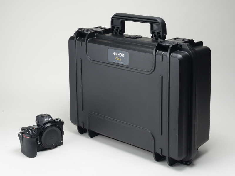 NoctのトランクとZ 7のサイズ比較