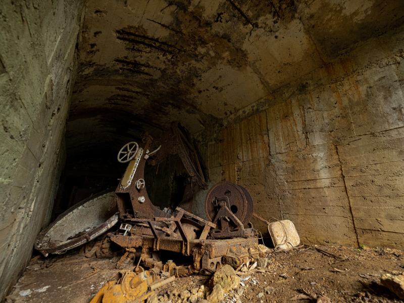 OLYMPUS OM-D E-M5 Mark III / M.ZUIKO DIGITAL ED 7-14mm F2.8 PRO / 7mm / 絞り優先AE（F5.6・1/15秒・-1EV） / ISO 800