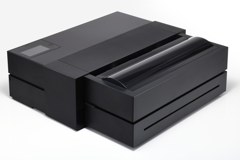 A2ノビの「PX1VL」。別売ロール紙ユニットを装着したところ。